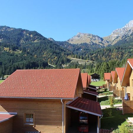 Feriendorf Am Hahnenkamm Reutte Cameră foto