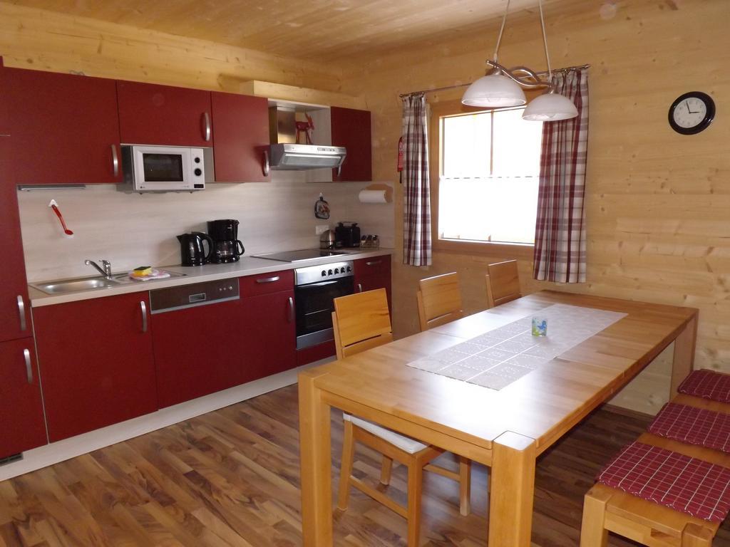 Feriendorf Am Hahnenkamm Reutte Cameră foto
