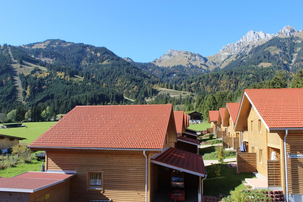 Feriendorf Am Hahnenkamm Reutte Cameră foto